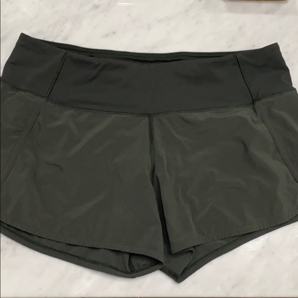 Lululemon  size 8 shorts